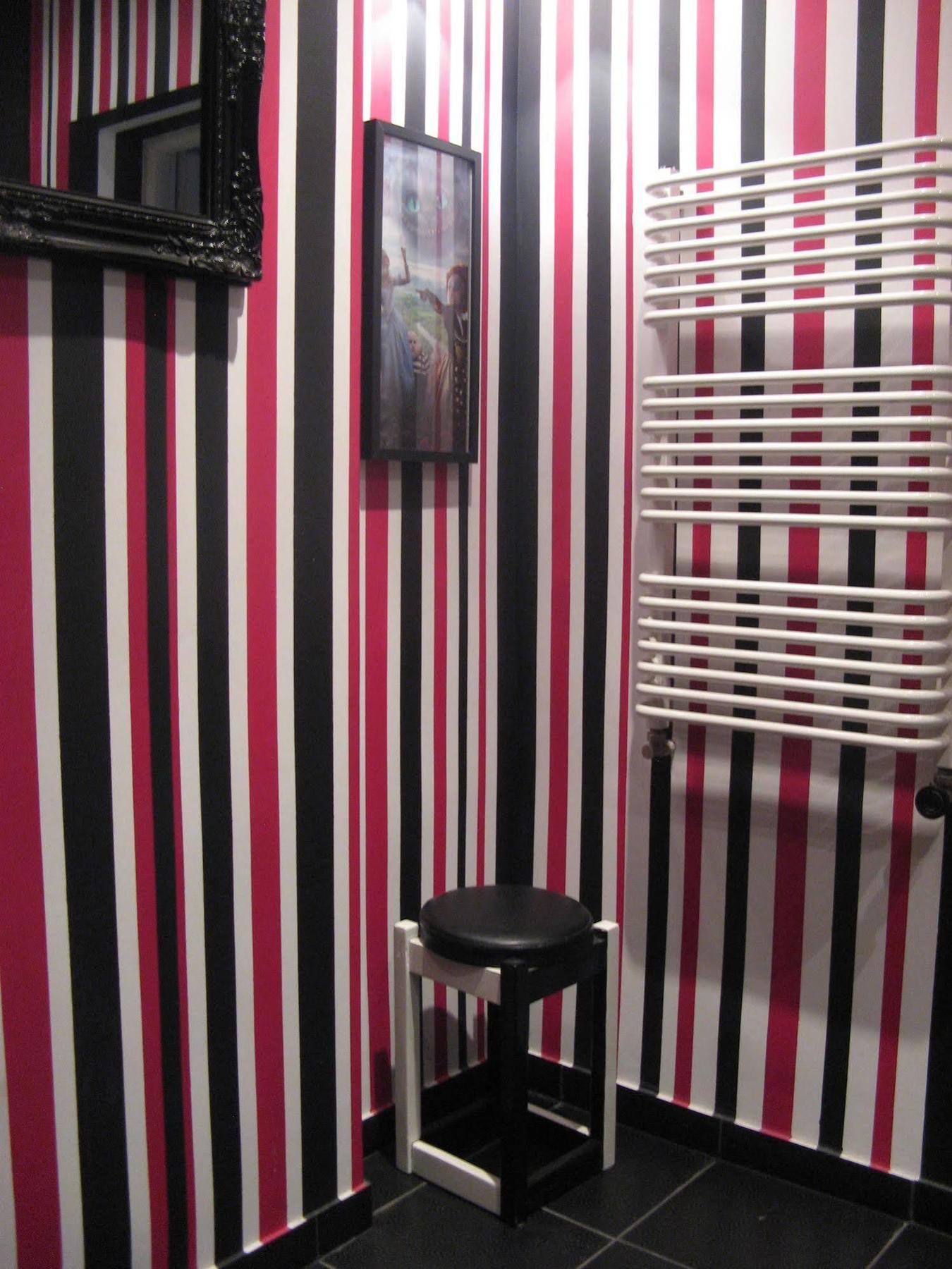 Artrooms بوزنان المظهر الخارجي الصورة